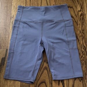 Skechers Women’s High-Waist Bike Shorts in Lavender size S